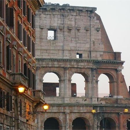 Colosseo Homerents 2 Rome Exterior photo