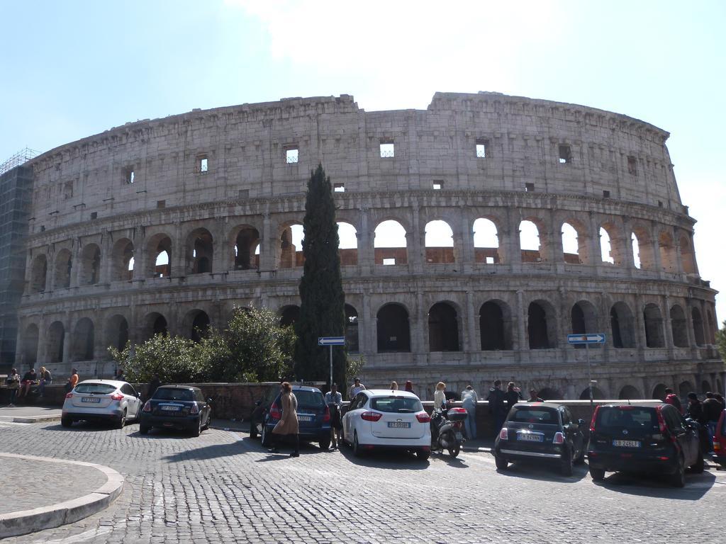 Colosseo Homerents 2 Rome Room photo